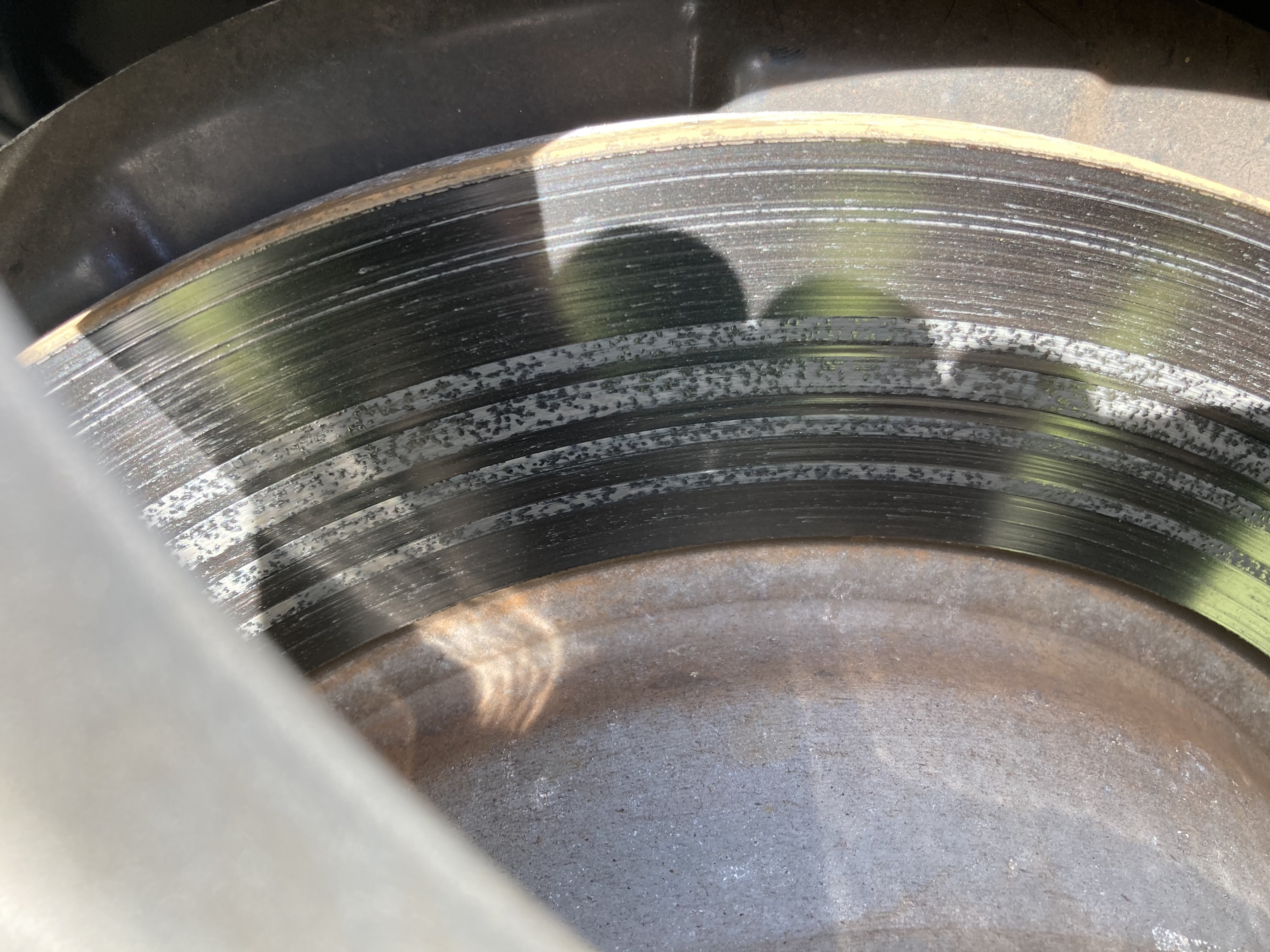 2018 Fusion rear brake rotors Grooves - Brakes, Chassis & Suspension