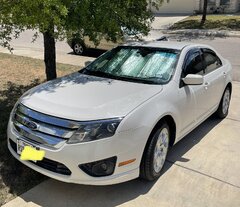 2010 Fusion SE.jpg